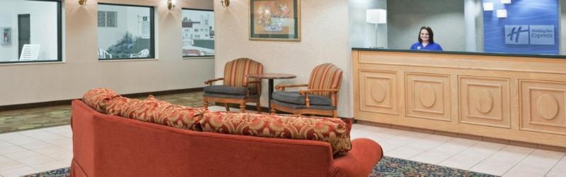 Holiday Inn Express & Suites Alliance By Ihg Exterior photo